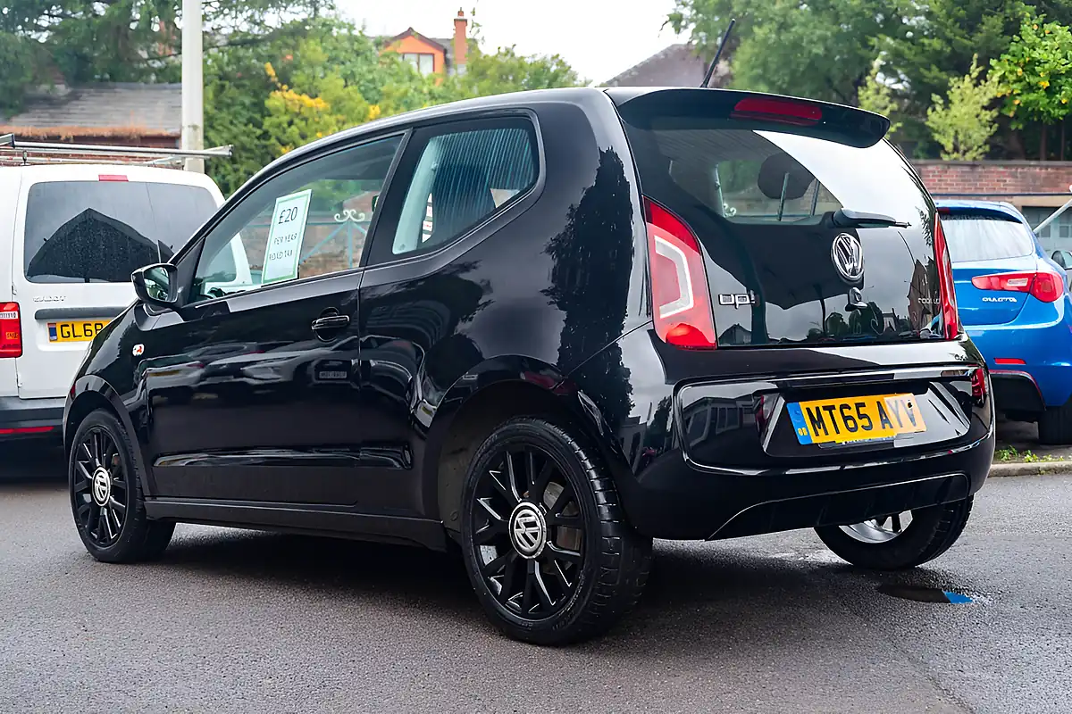 Used 2015 Volkswagen Up Rock Up Deep Black Pearl - Interior and Exterior details 7