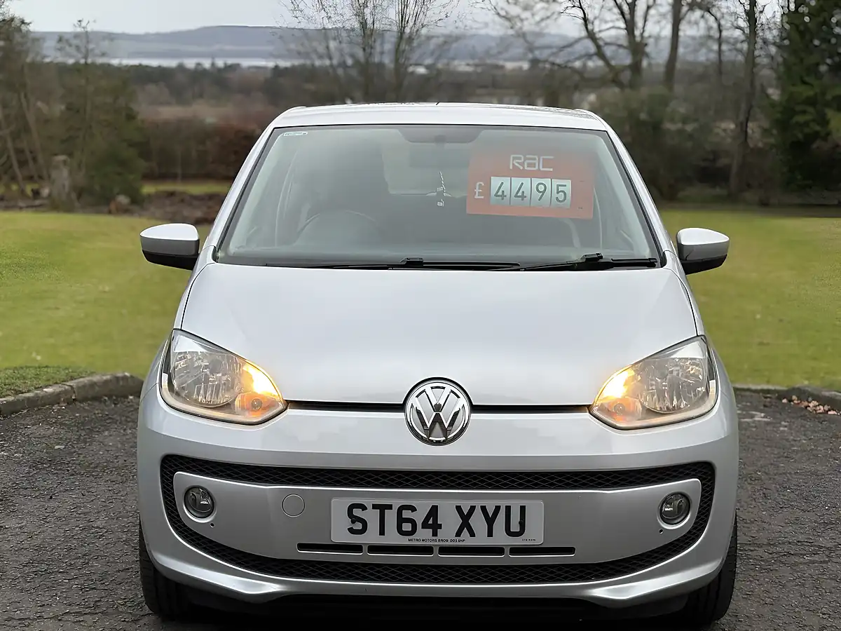Used 2015 Volkswagen Up Silver - Interior and Exterior details 10