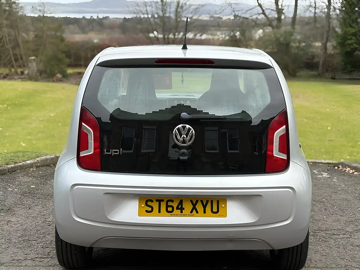 Used 2015 Volkswagen Up Silver - Interior and Exterior details 16