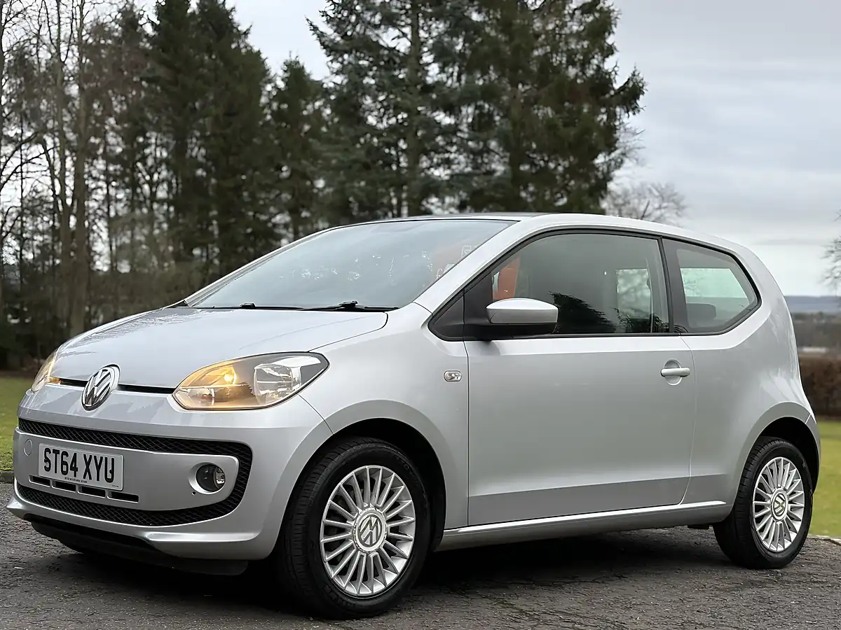 Used 2015 Volkswagen Up Silver - Interior and Exterior details 4