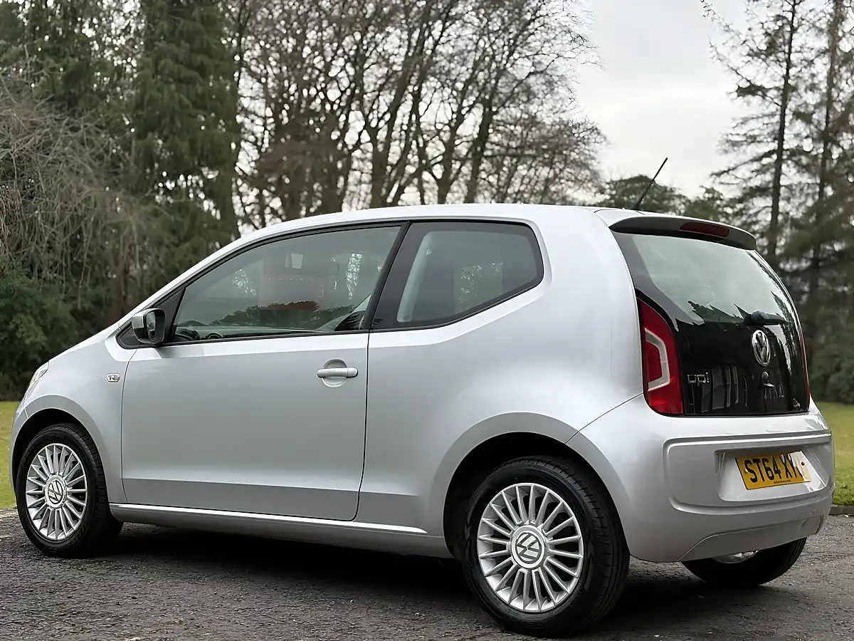 Used 2015 Volkswagen Up Silver - Interior and Exterior details 6