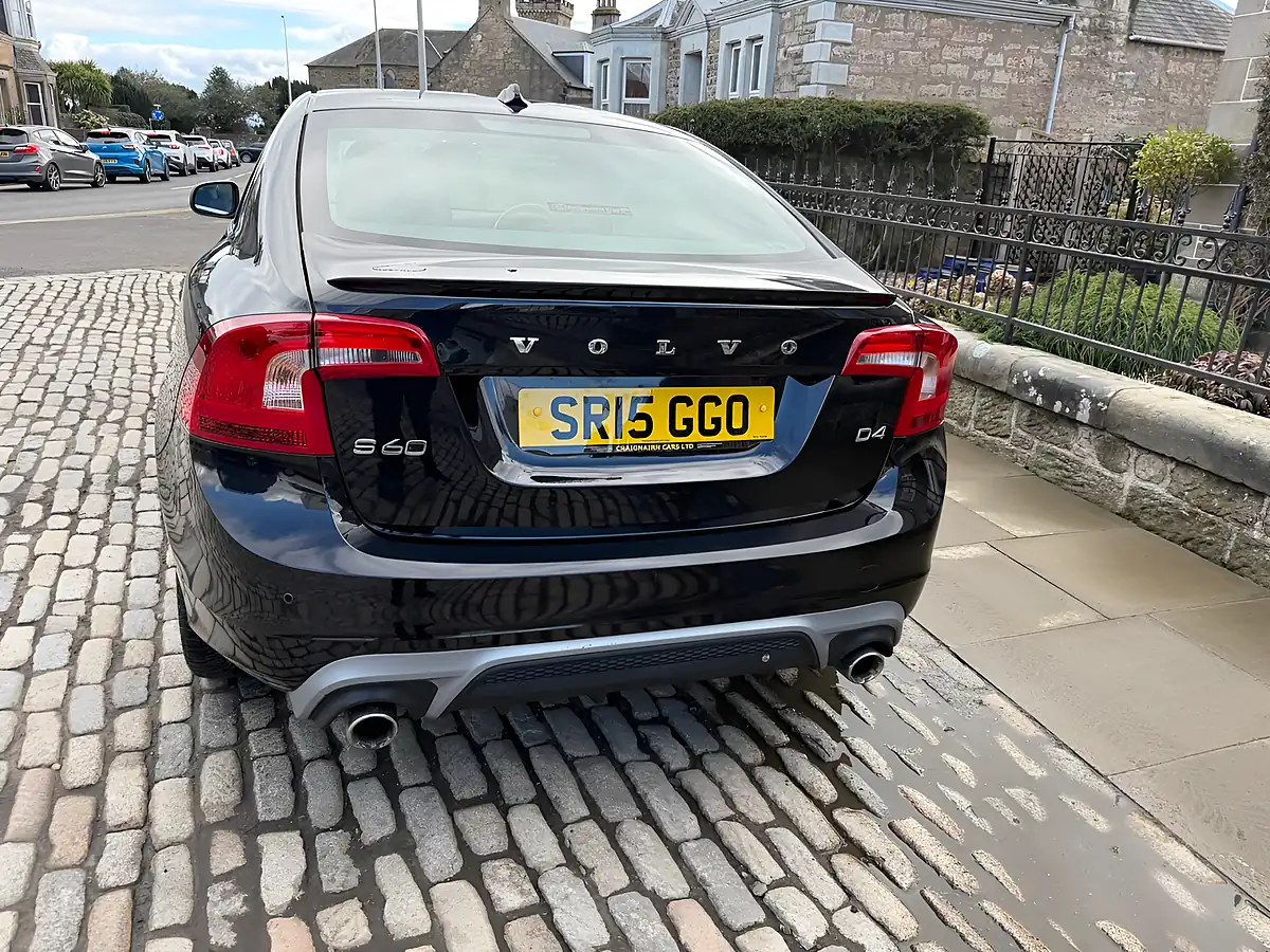 Used 2015 Volvo S60 R-Design Black - Interior and Exterior details 15