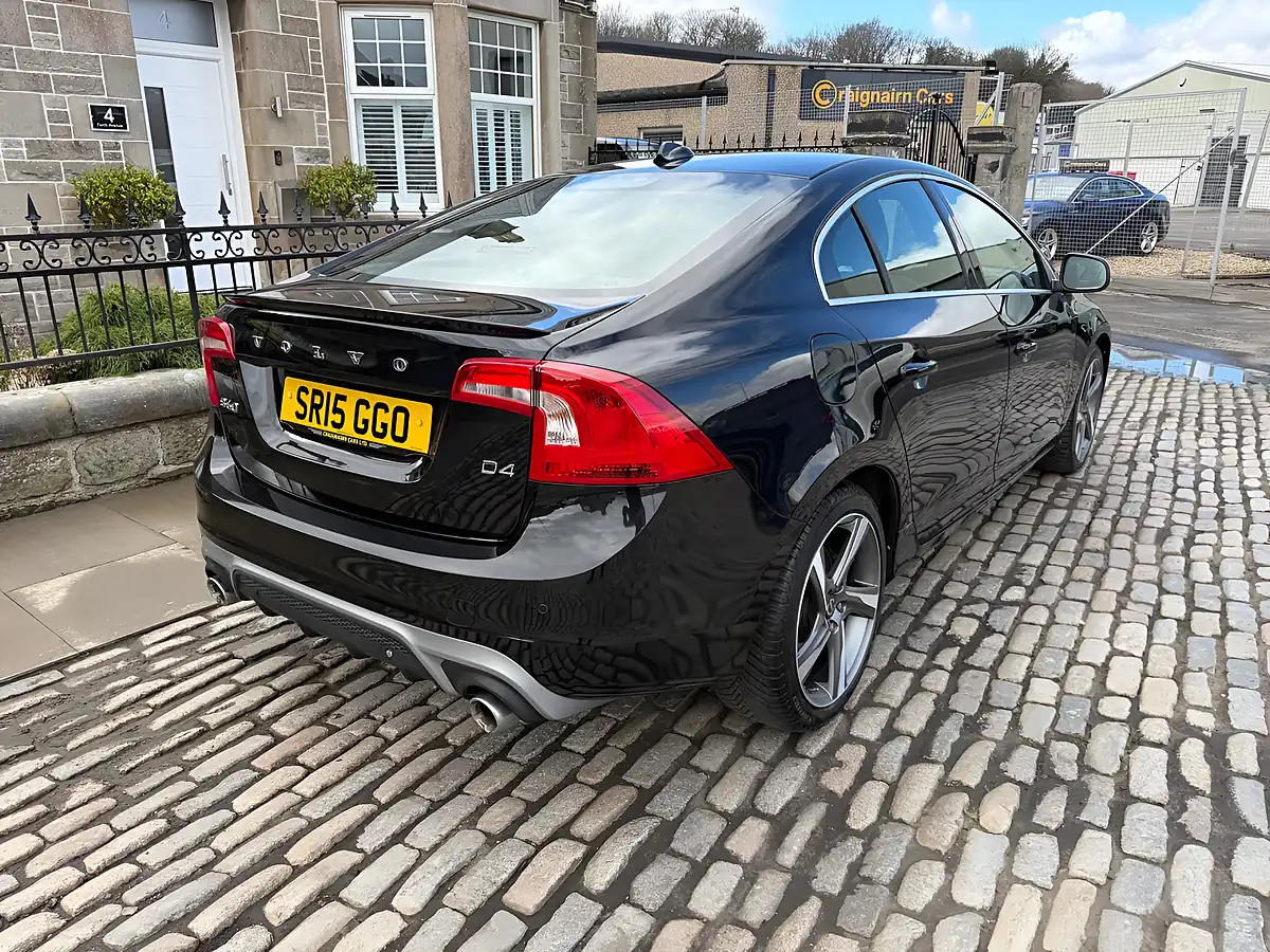 Used 2015 Volvo S60 R-Design Black - Interior and Exterior details 6