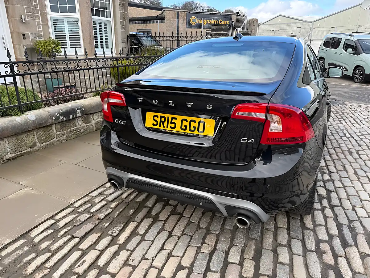 Used 2015 Volvo S60 R-Design Black - Interior and Exterior details 9