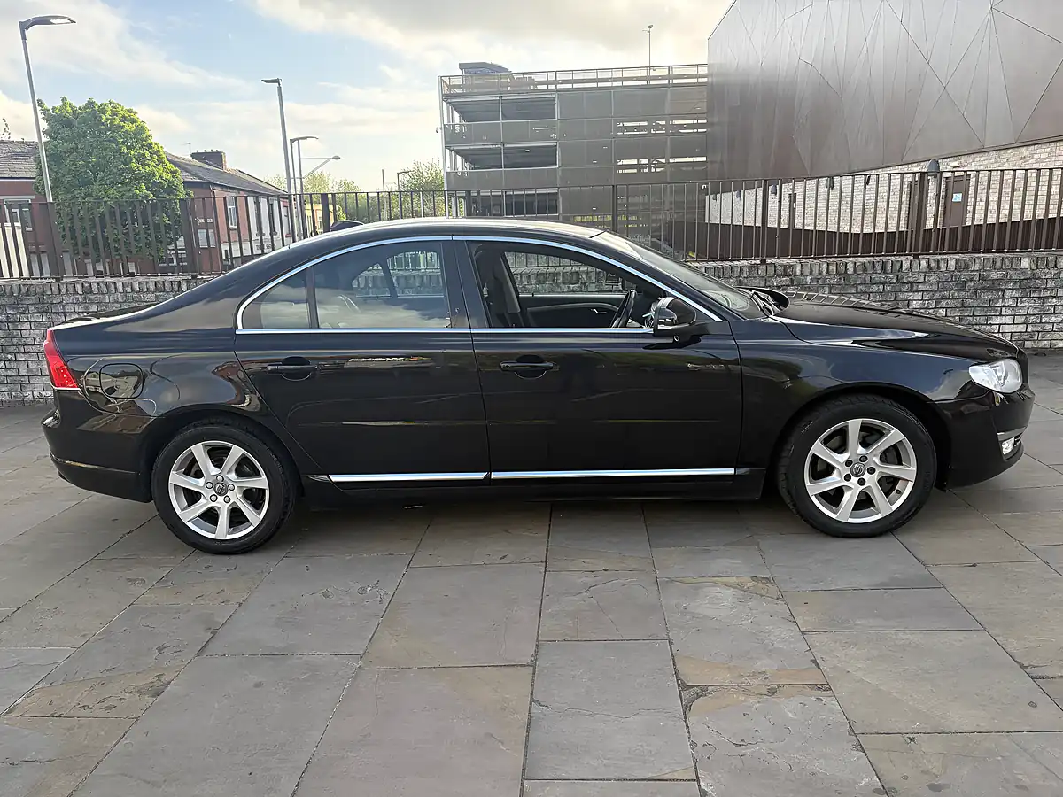 Used 2015 Volvo S80 Se Lux Black - Interior and Exterior details 2