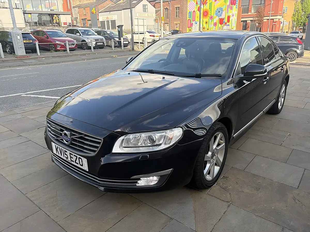 Used 2015 Volvo S80 Se Lux Black - Interior and Exterior details 6
