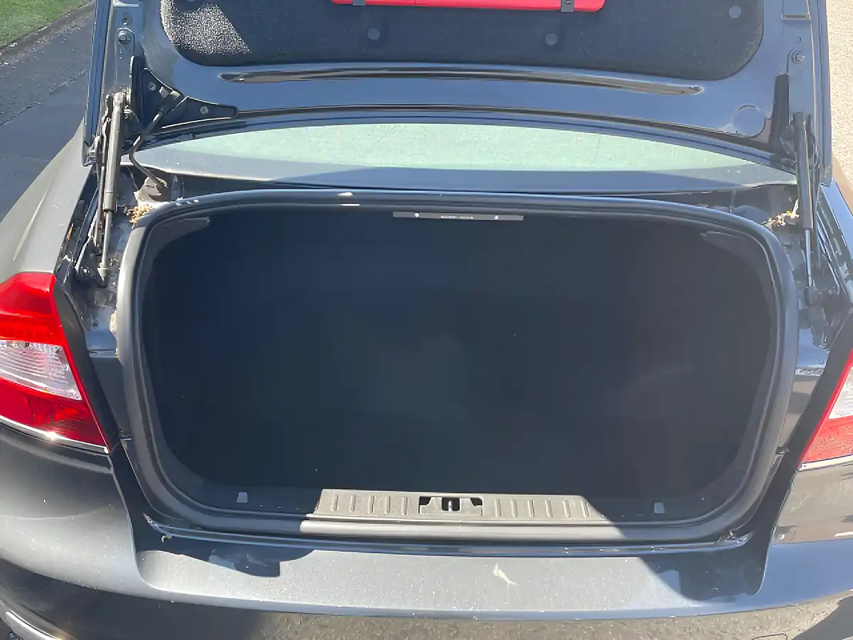 Used 2015 Volvo S80 Se Lux Grey - Interior and Exterior details 10