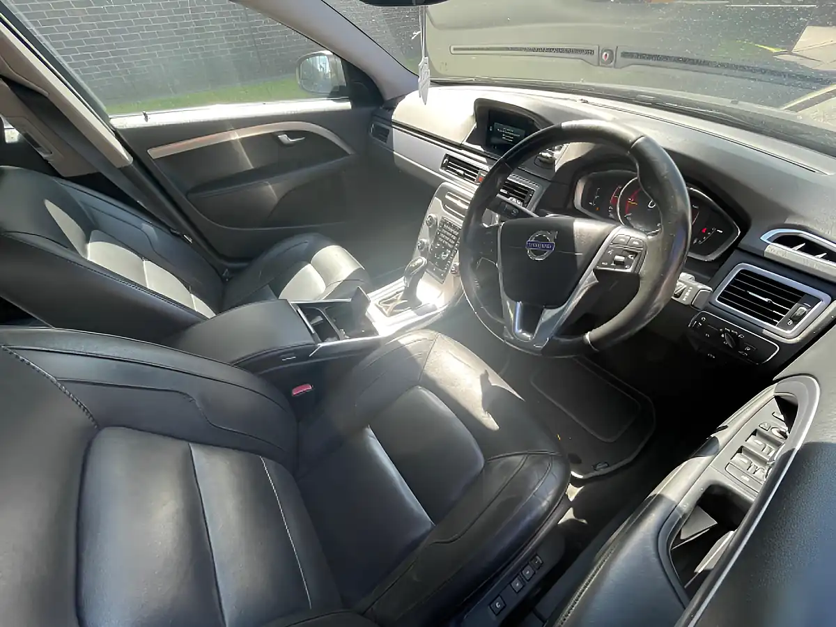 Used 2015 Volvo S80 Se Lux Grey - Interior and Exterior details 11