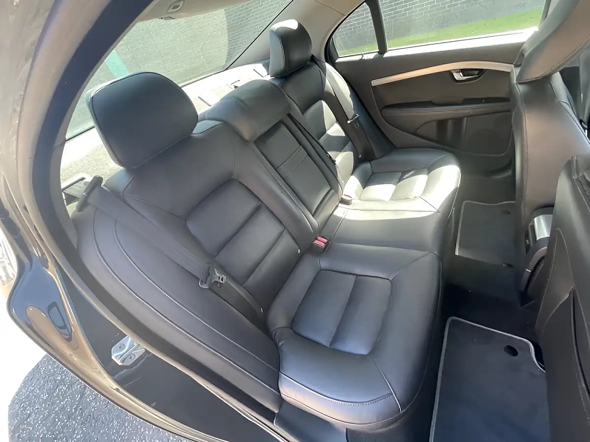 Used 2015 Volvo S80 Se Lux Grey - Interior and Exterior details 13