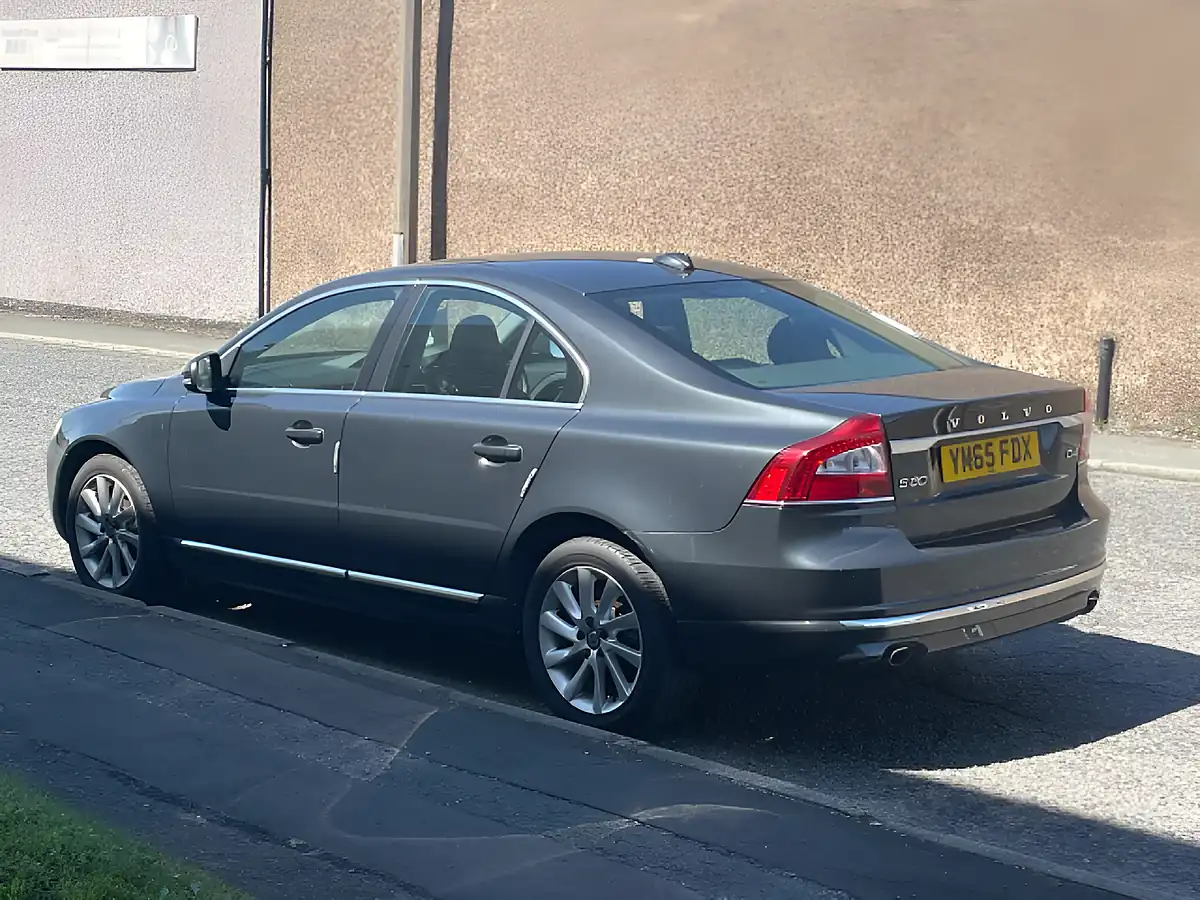 Used 2015 Volvo S80 Se Lux Grey - Interior and Exterior details 7