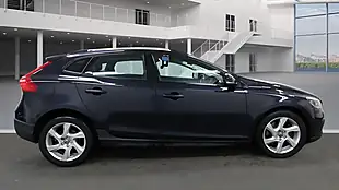 Used 2015 Volvo V40 Cross Country Lux Blue - Interior and Exterior details 5
