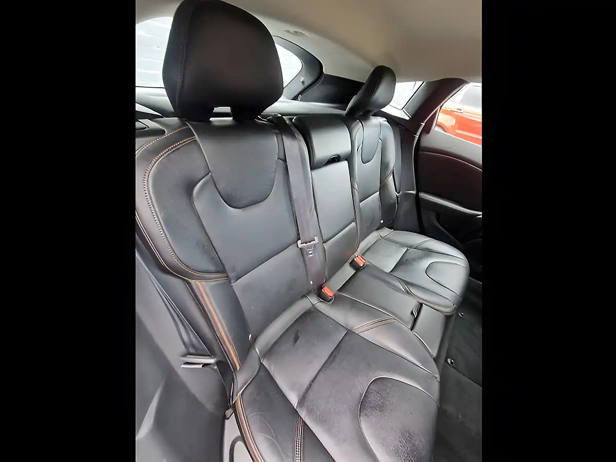 Used 2015 Volvo V40 Cross Country Lux Grey - Interior and Exterior details 15