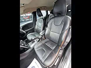 Used 2015 Volvo V40 Cross Country Lux Grey - Interior and Exterior details 16