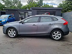 Used 2015 Volvo V40 Cross Country Lux Grey - Interior and Exterior details 6