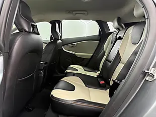 Used 2015 Volvo V40 Cross Country Lux Nav Grey - Interior and Exterior details 15