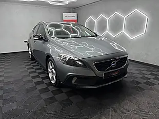 Used 2015 Volvo V40 Cross Country Lux Nav Grey - Interior and Exterior details 6
