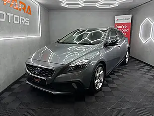 Used 2015 Volvo V40 Cross Country Lux Nav Grey - Interior and Exterior details 8