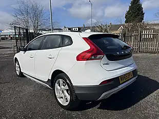 Used 2015 Volvo V40 Cross Country Se Lux - Interior and Exterior details 7