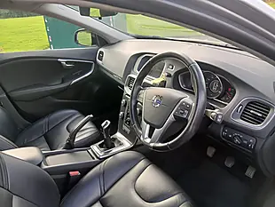 Used 2015 Volvo V40 Cross Country Se Nav Silver - Interior and Exterior details 13