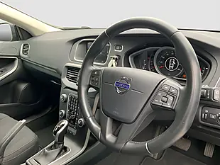 Used 2015 Volvo V40 Es Nav Onyx Black - Interior and Exterior details 13