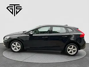 Used 2015 Volvo V40 Es Nav Onyx Black - Interior and Exterior details 6