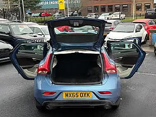 Used 2015 Volvo V40 Inscription Multicolour - Interior and Exterior details 11