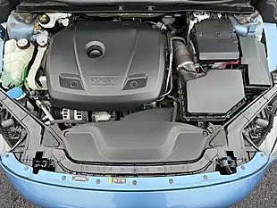 Used 2015 Volvo V40 Inscription Multicolour - Interior and Exterior details 19