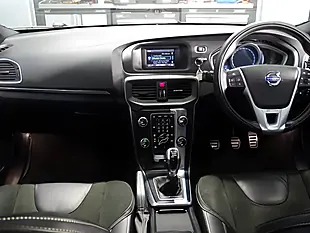 Used 2015 Volvo V40 R-Design Black - Interior and Exterior details 18