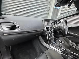 Used 2015 Volvo V40 R-Design Grey - Interior and Exterior details 10