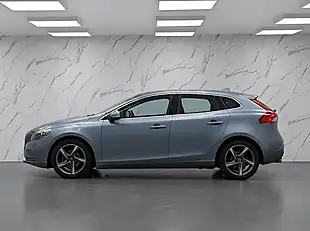 Used 2015 Volvo V40 R-Design Grey - Interior and Exterior details 5