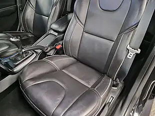 Used 2015 Volvo V40 R-Design Lux Nav Black/Black - Interior and Exterior details 11