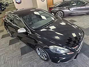 Used 2015 Volvo V40 R-Design Lux Nav Black/Black - Interior and Exterior details 20