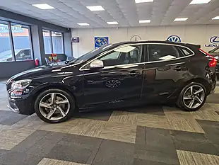 Used 2015 Volvo V40 R-Design Lux Nav Black/Black - Interior and Exterior details 5