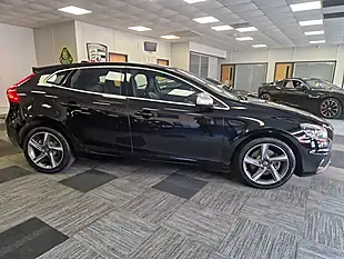 Used 2015 Volvo V40 R-Design Lux Nav Black/Black - Interior and Exterior details 6