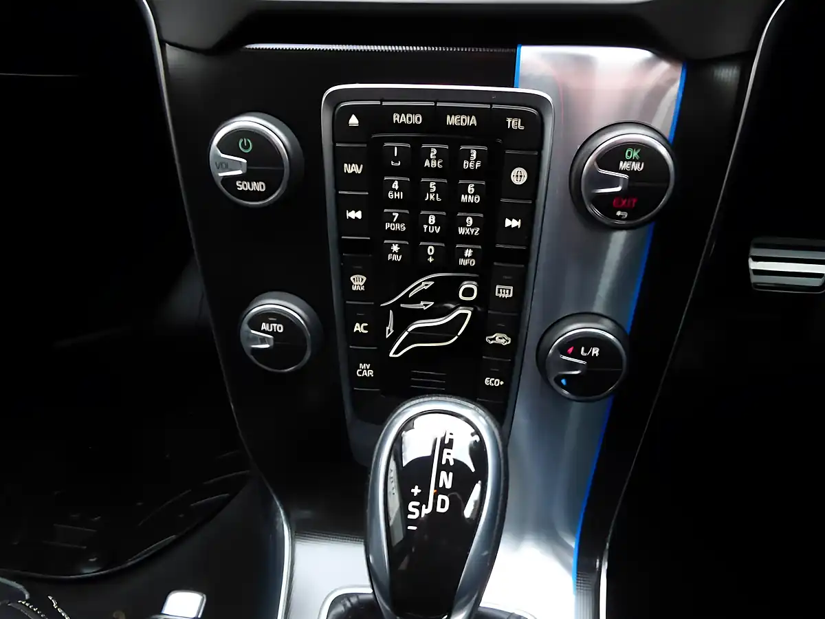 Used 2015 Volvo V40 R-Design Lux Nav Grey - Interior and Exterior details 14