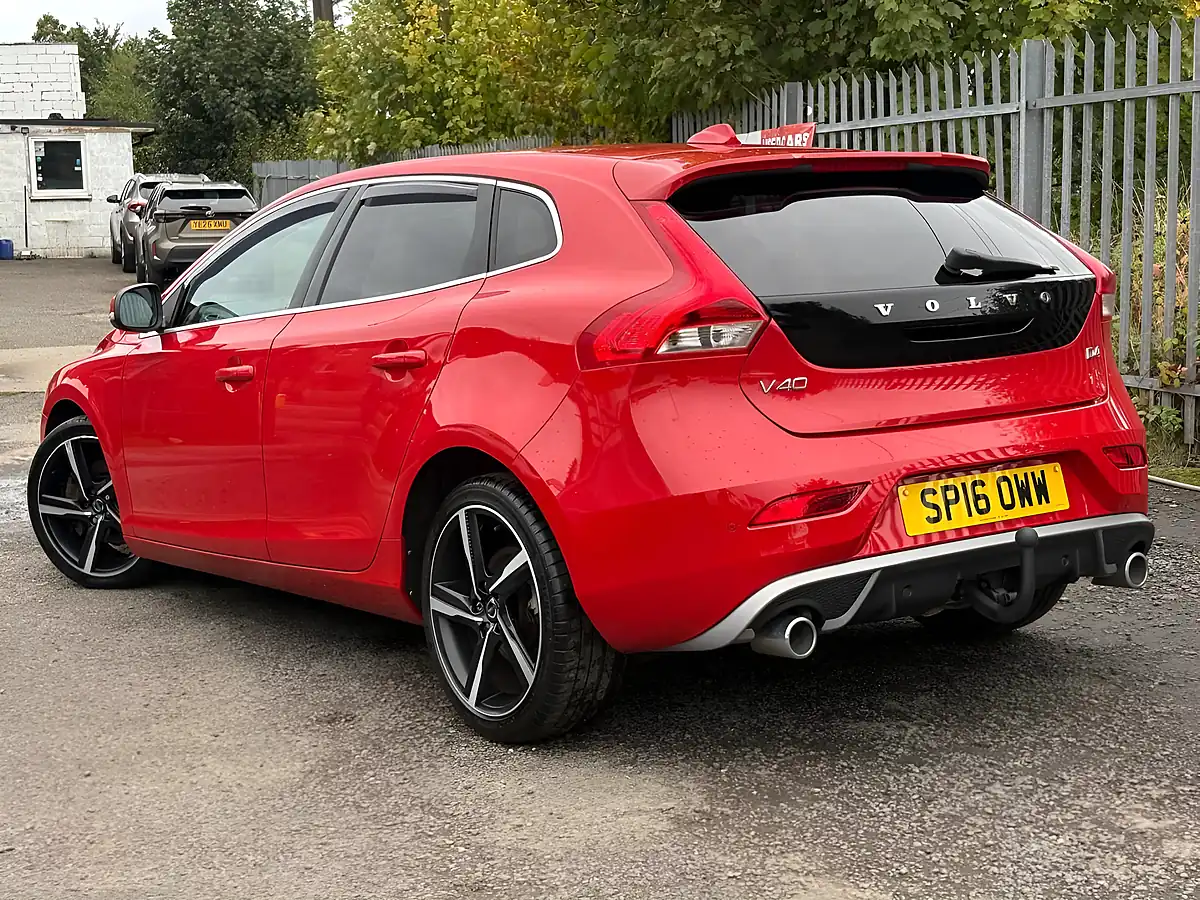 Used 2015 Volvo V40 R-Design Lux Nav Red - Interior and Exterior details 10