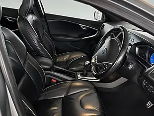 Used 2015 Volvo V40 R-Design Lux Silver - Interior and Exterior details 2
