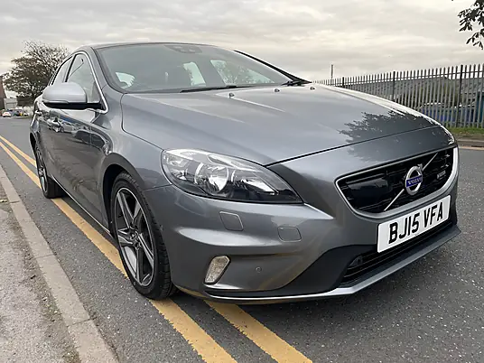 2015 Volvo V40 R-Design 2.0 D4