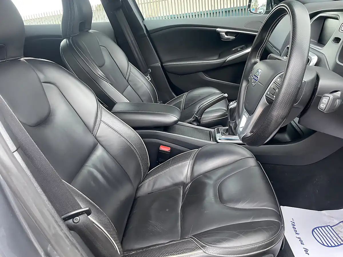 Used 2015 Volvo V40 R-Design Nav Grey - Interior and Exterior details 12