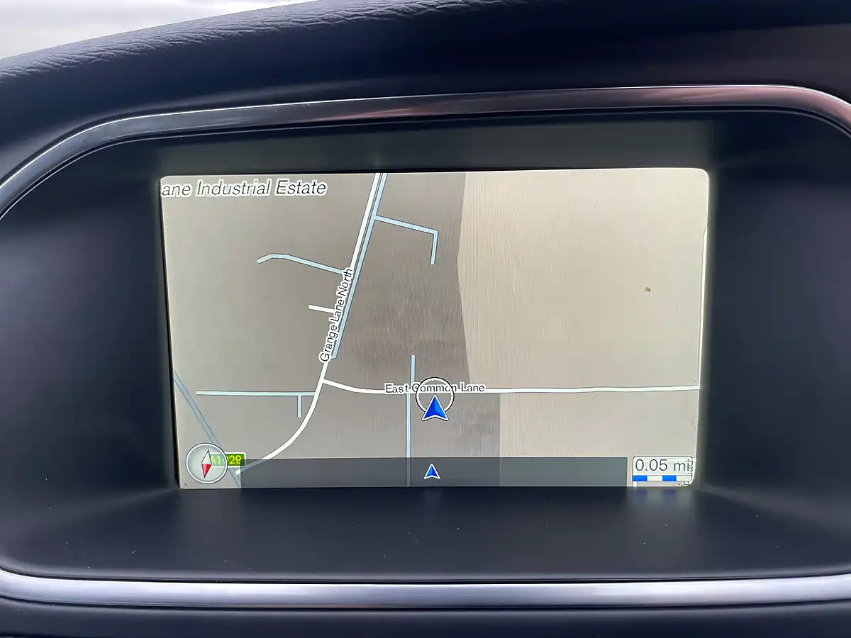 Used 2015 Volvo V40 R-Design Nav Grey - Interior and Exterior details 18