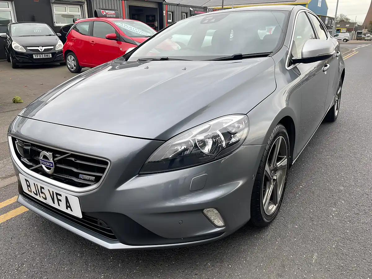Used 2015 Volvo V40 R-Design Nav Grey - Interior and Exterior details 2