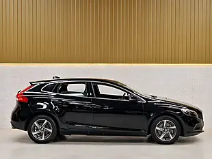 Used 2015 Volvo V40 R-Design Nav Onyx Black - Interior and Exterior details 8