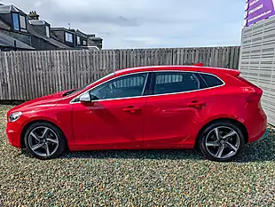 Used 2015 Volvo V40 R-Design Red - Interior and Exterior details 12