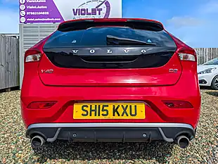 Used 2015 Volvo V40 R-Design Red - Interior and Exterior details 14