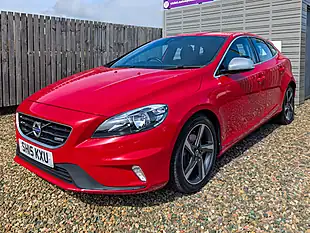 Used 2015 Volvo V40 R-Design Red - Interior and Exterior details 3