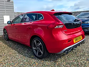 Used 2015 Volvo V40 R-Design Red - Interior and Exterior details 4