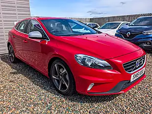 Used 2015 Volvo V40 R-Design Red - Interior and Exterior details 5