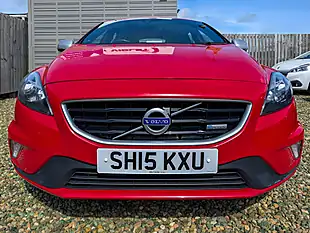 Used 2015 Volvo V40 R-Design Red - Interior and Exterior details 6