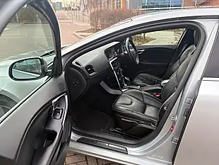 Used 2015 Volvo V40 R-Design Silver - Interior and Exterior details 16