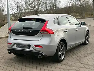 Used 2015 Volvo V40 R-Design Silver - Interior and Exterior details 8